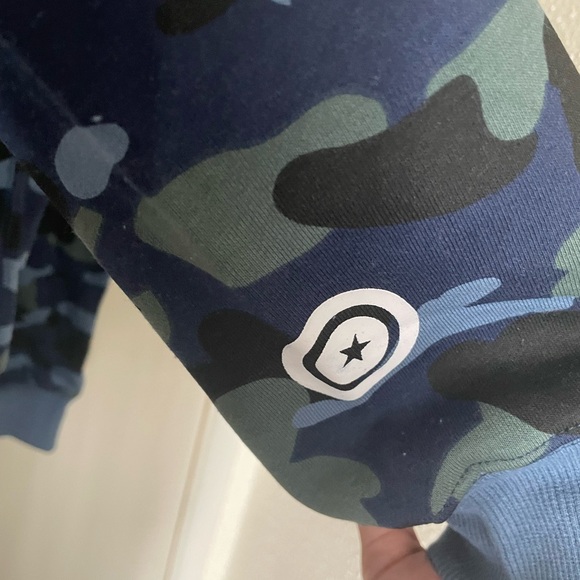 BAPE Shark Hoodie Blue NWT fits like L - Picture 3 of 5